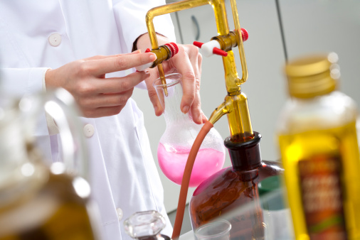 analisi olio La nuova piattaforma, OSOA, approfondirà il rischio di sostanze chimiche e miscele.