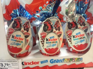 uovo di Pasqua Kinder Ferrero