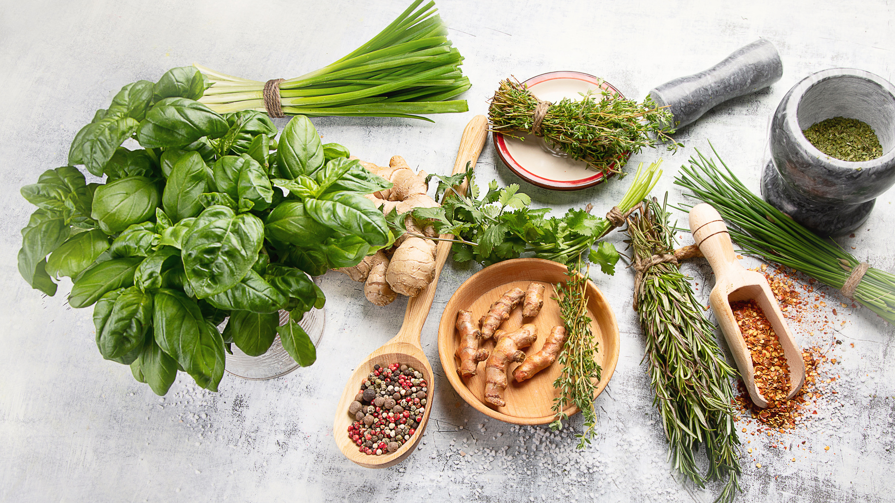 profumi aromi erbe sapori condimenti