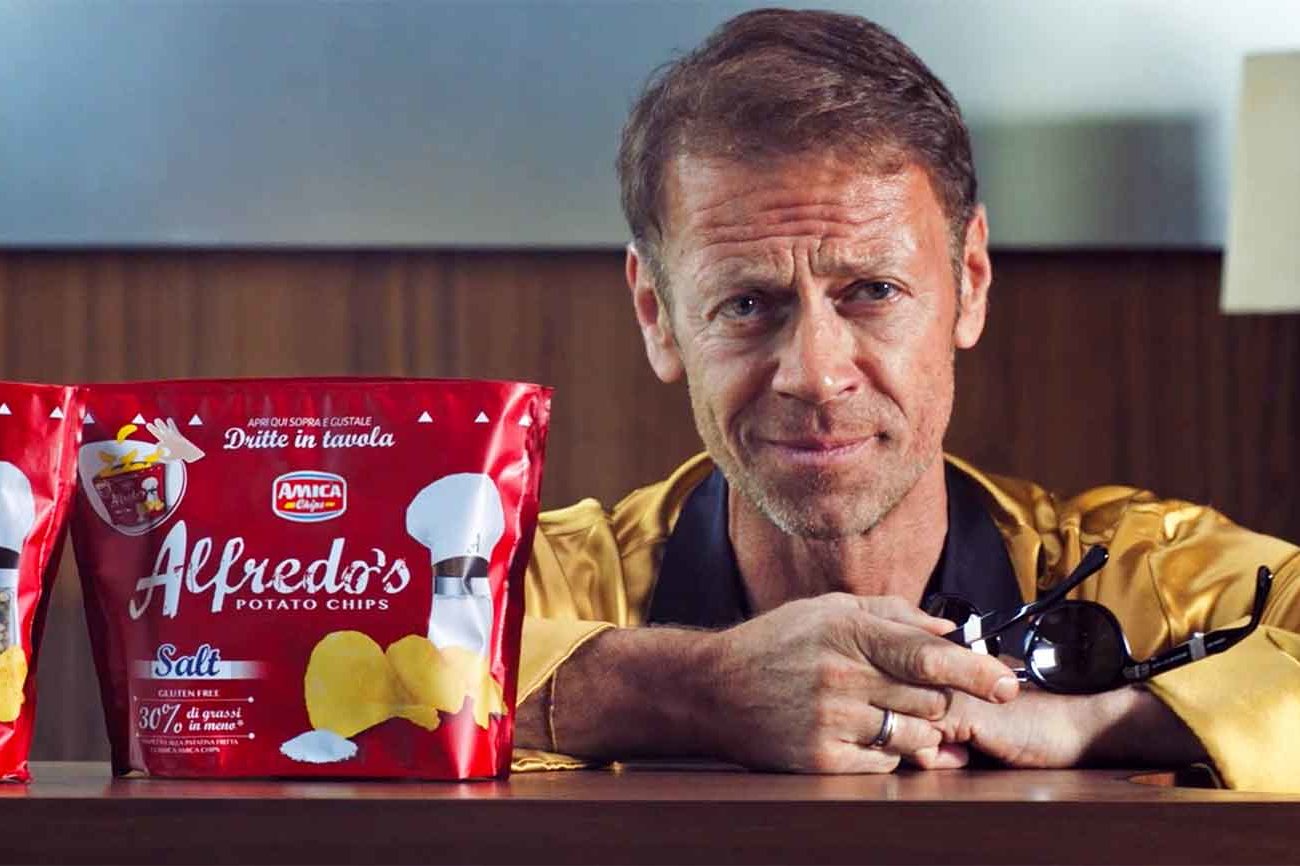 Pubblicità Amica Chips con Rocco Siffredi 2019