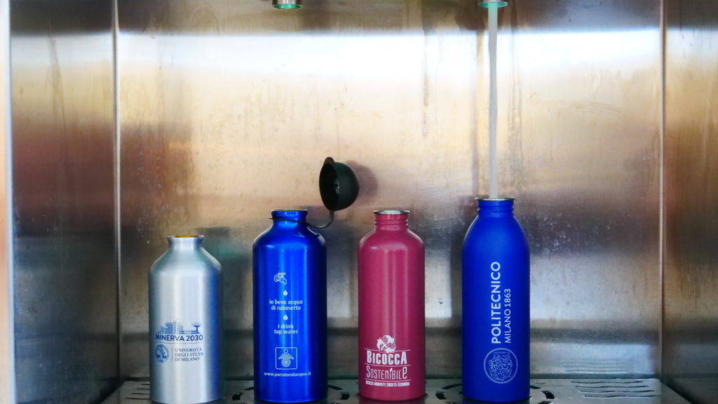 distributore acqua borracce università milano