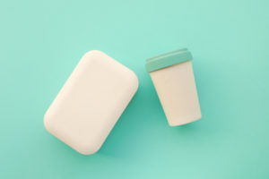 bambù, tazza e contenitore per alimenti