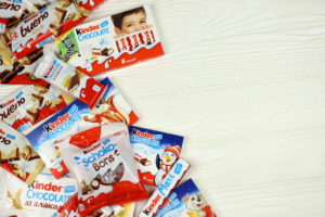 Assortimento di prodotti kinder ferrero