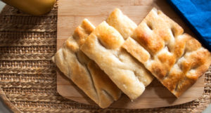 focaccia carboidrati grassi olio di oliva extravergine focaccia ligure focaccia di Genova