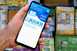 Smartphone con app NutrInform Battery