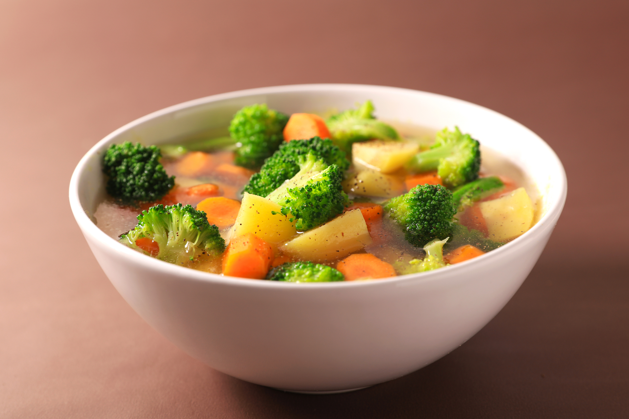 Ciotola di minestrone di verdure