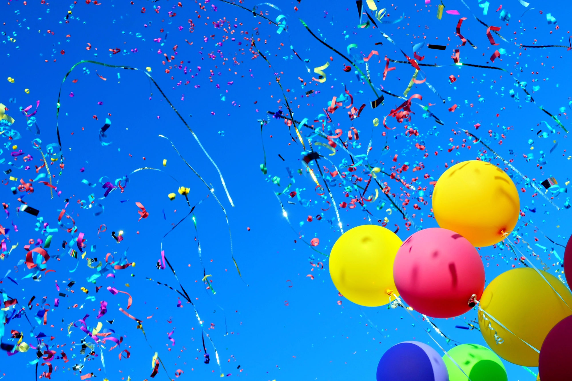 festa festeggiare palloncini anniversario
