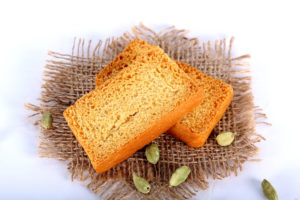 Biscotti o fette biscottate al cardamomo