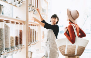 negozi leggeri sfuso prodotti sfusi ricarica alimenti cibi cereali