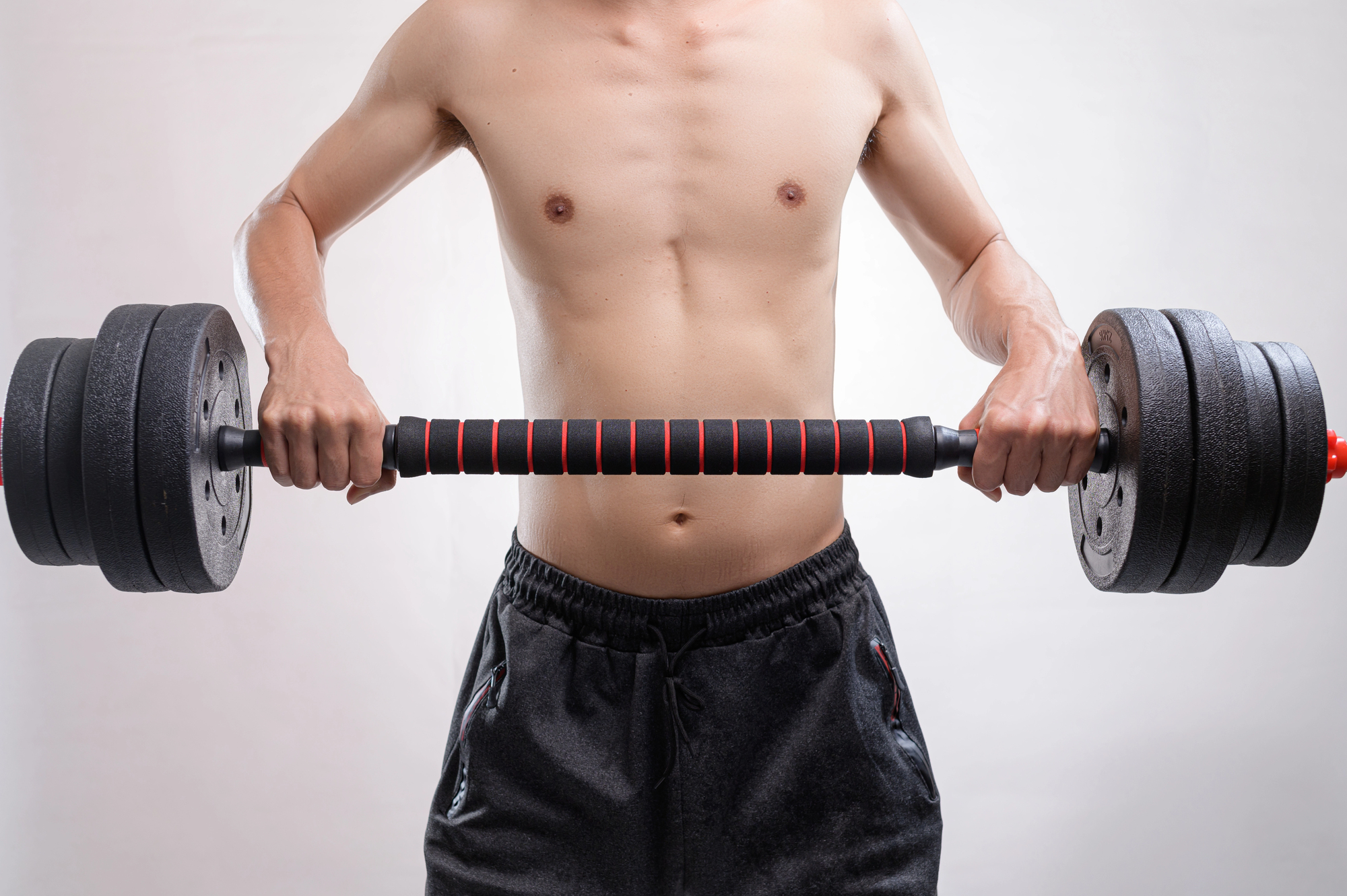 sport culturismo adolescenti giovani ragazzi steroidi sport muscoli aspetto fisico doping Depositphotos_791821412_L