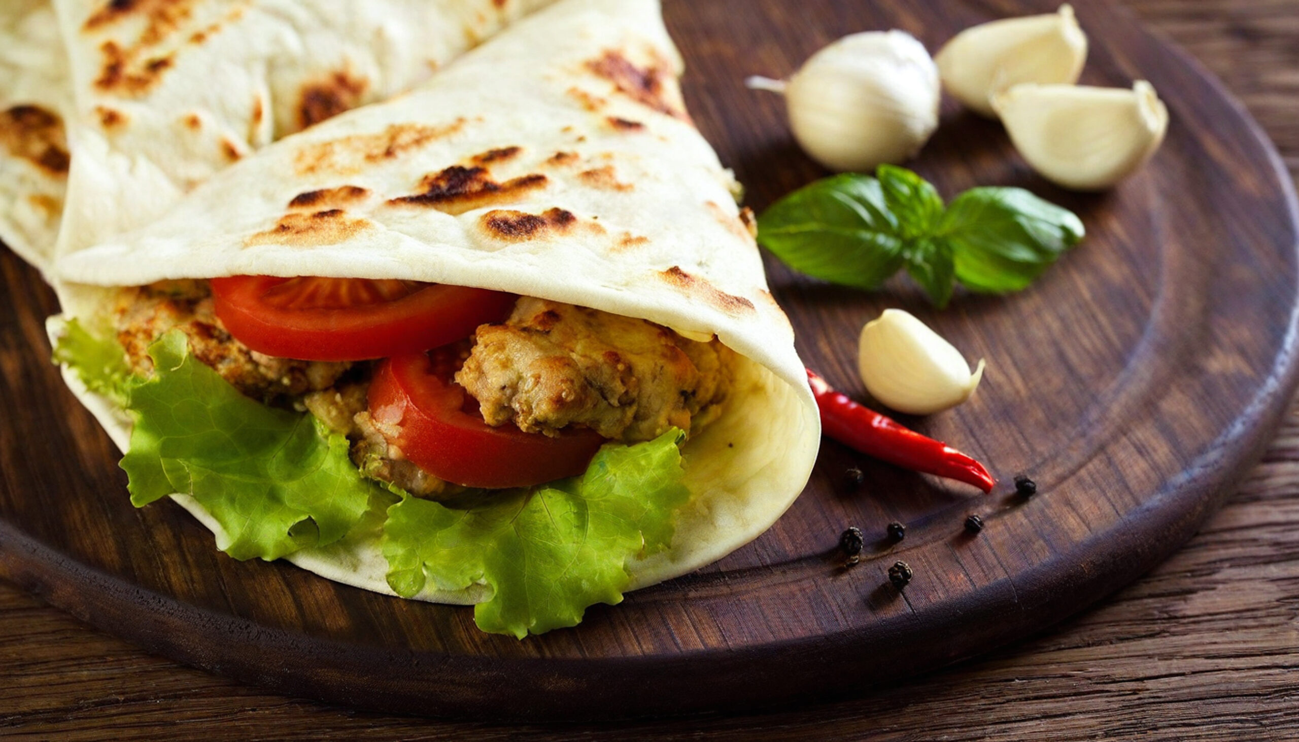 piadine piadina farcita IA Depositphotos_812536280_XL