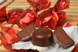 Cuneesi al rum; concept: cioccolatini