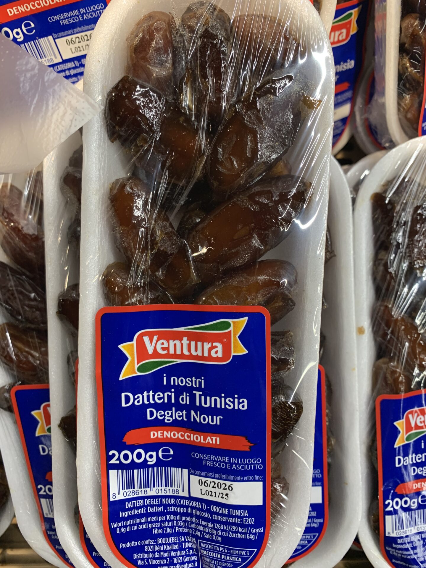Etichetta di datteri Ventura Tunisia al supermercato