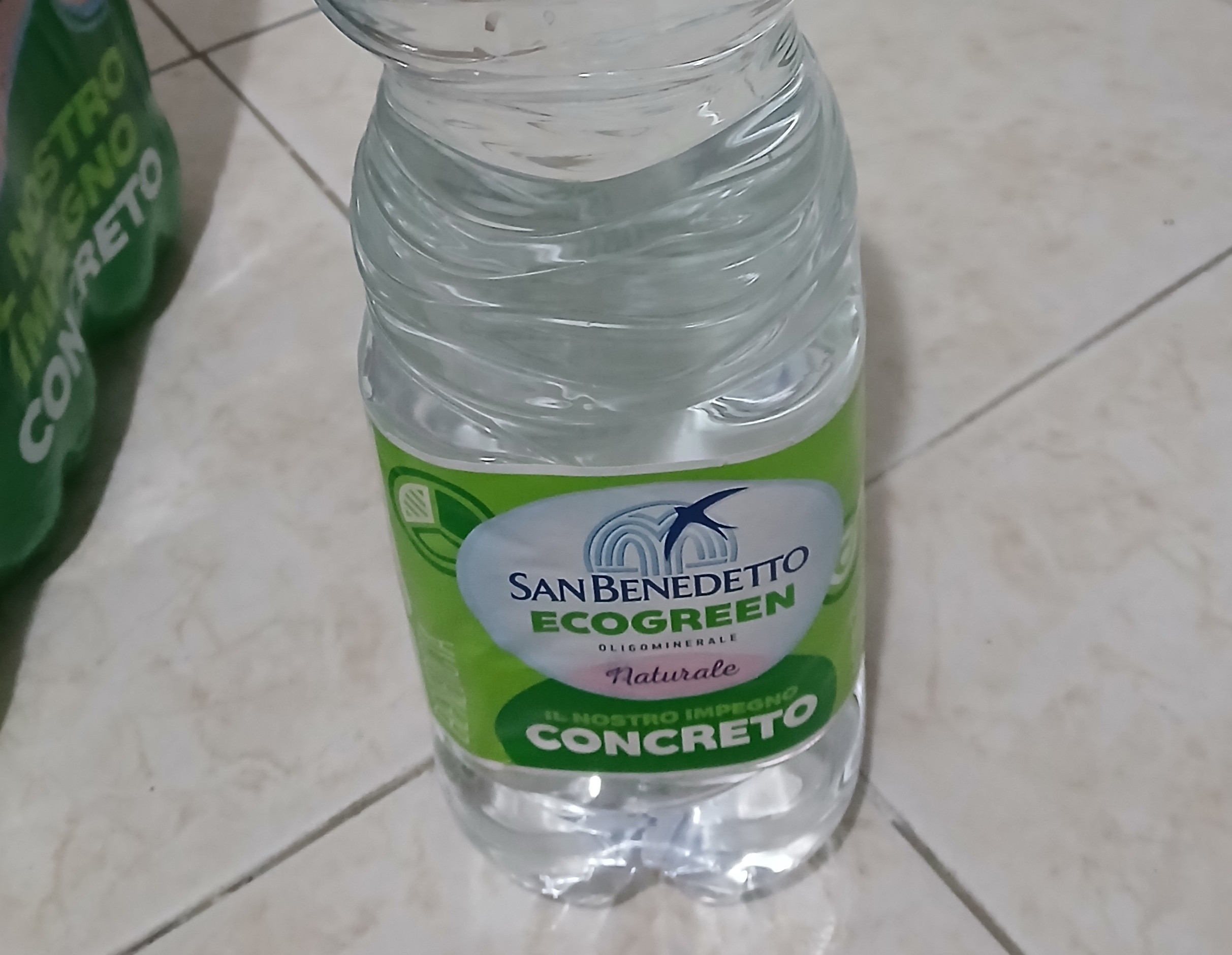 Acqua San Benedetto sapore cattivo