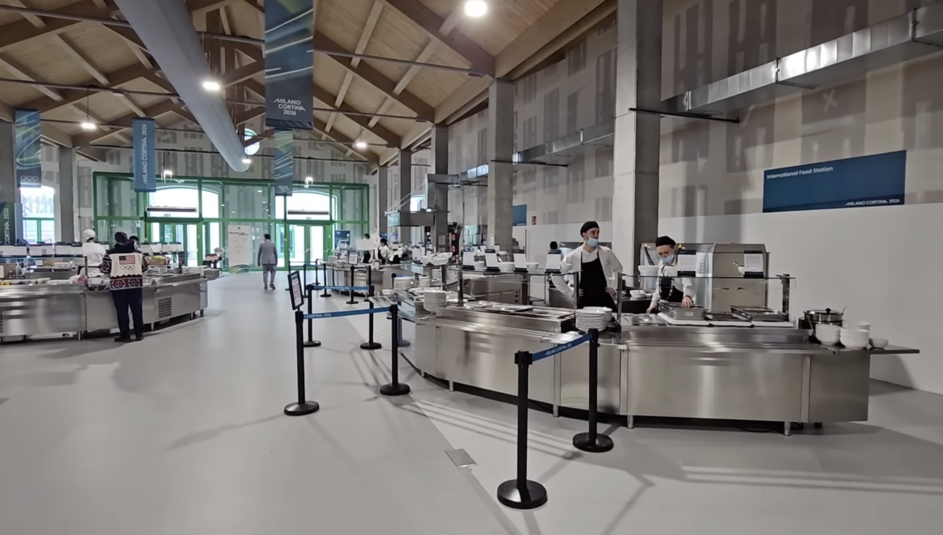 Self service del villaggio olimpico di Milano - Olimpiadi Milano Cortina 2026