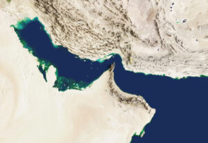 Vista satellitare dello stretto di Hormuz; concept: medio oriente, guerra in Iran